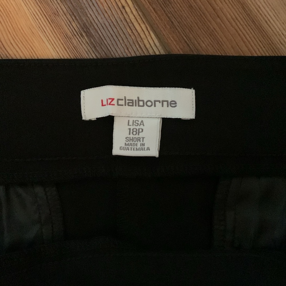 NWT Liz Claiborne Lisa Straight Leg Mid-Rise Pull-On Pants Size 18P Short - Picture 2 of 11